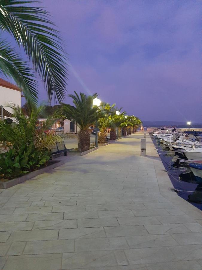 Apartamento Nino Zadar Exterior foto